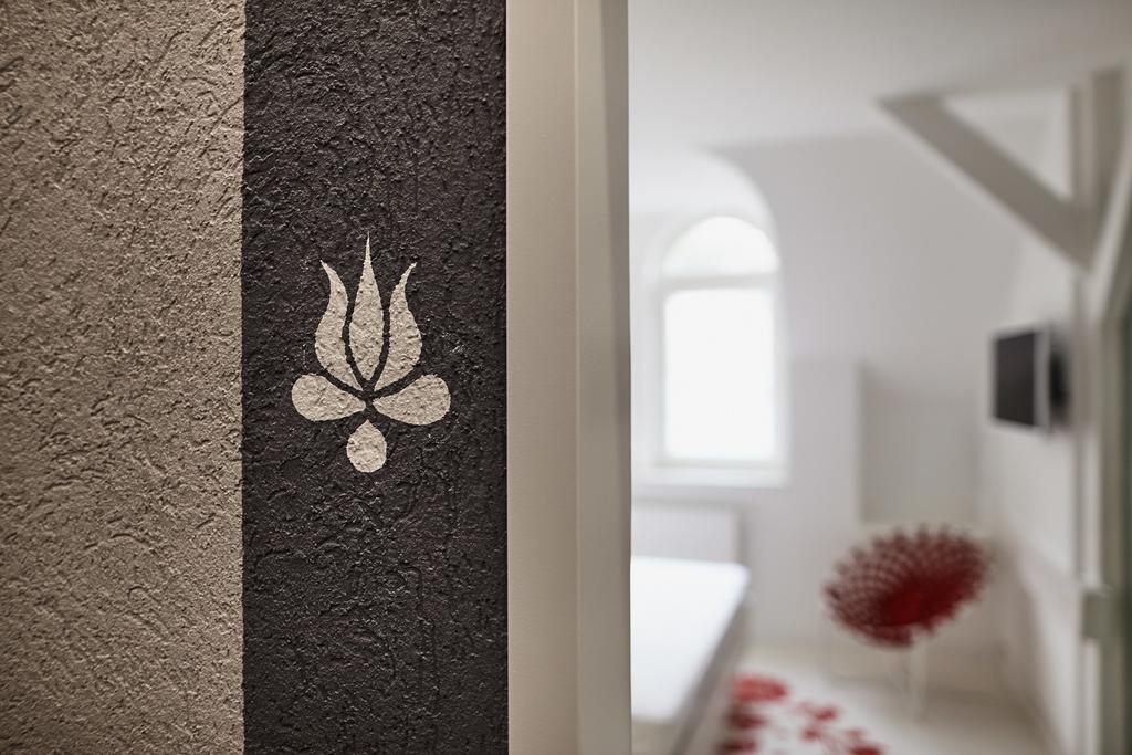 Butik Design Buda Hotel Budapeste Exterior foto